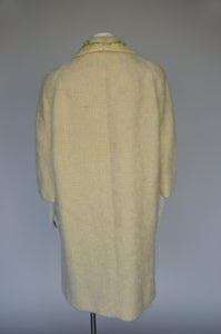 vintage 1960s creamy white mohair coat w/ floral embroidery XS-M