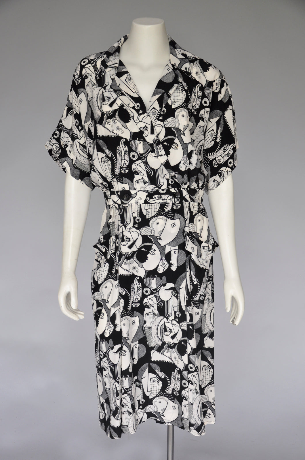 vintage 1980s silk Picasso print dress M