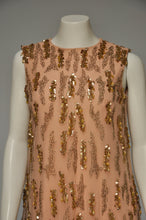 Load image into Gallery viewer, 1930s peach lace dress set with puffed sleeves and belt XS
