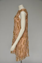 Load image into Gallery viewer, 1930s peach tambour net lace dressing gown XS
