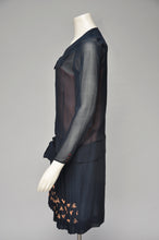 Load image into Gallery viewer, 1920s navy blue and pink drop waist dress XS/S
