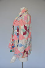 Load image into Gallery viewer, vintage 1930s quilt coat with puffed shoulders XS-L
