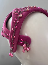 Load image into Gallery viewer, 1940s 50s magenta beaded cocktail hat ONE SZ

